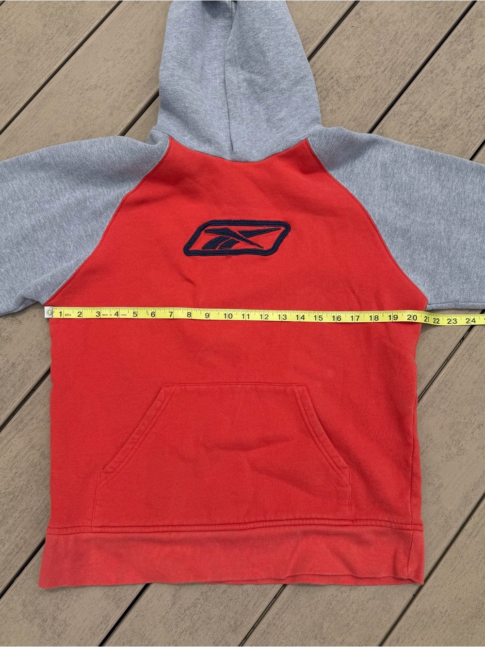 Reebok Embroidered Logo Hoodie Boys XL Mens Small Orange Gray Colorblock Y2K - Picture 4 of 7